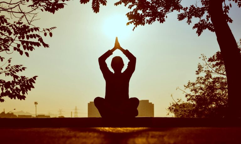 5 Simple Mindfulness Exercises to Start Your Day Right
